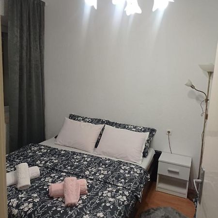 Апартаменты Apartman Lili Ливно Экстерьер фото