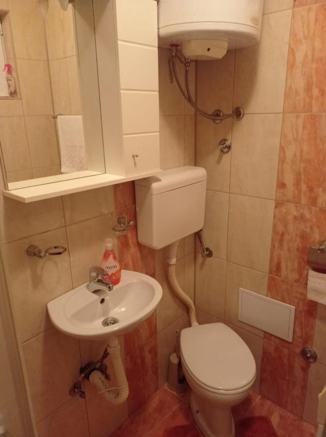 Апартаменты Apartman Lili Ливно Экстерьер фото